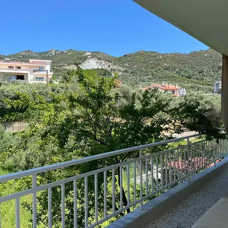 Nectarios Seaside Apartment.