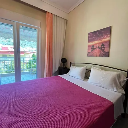 Nectarios Seaside Apartment. PalaiónTsiflíkion