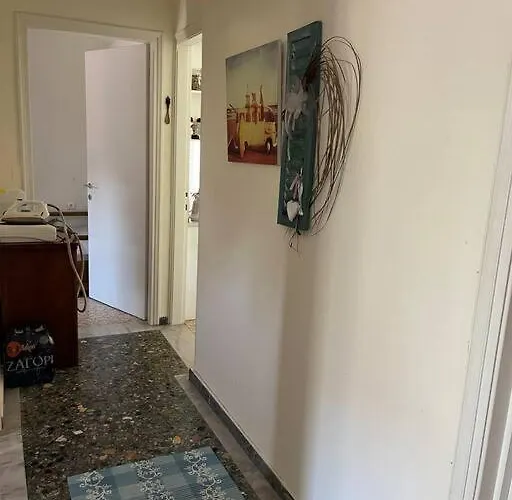 Nectarios Seaside Apartment. * PalaiónTsiflíkion